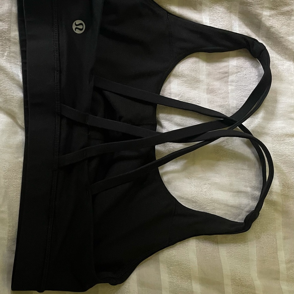 Size 8 Lululemon Supportive strappy sports bra.
